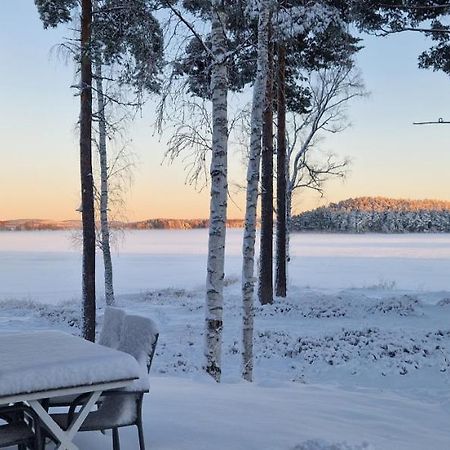 Lakeside Log Cabin Fraemby Udde Falun Bagian luar foto
